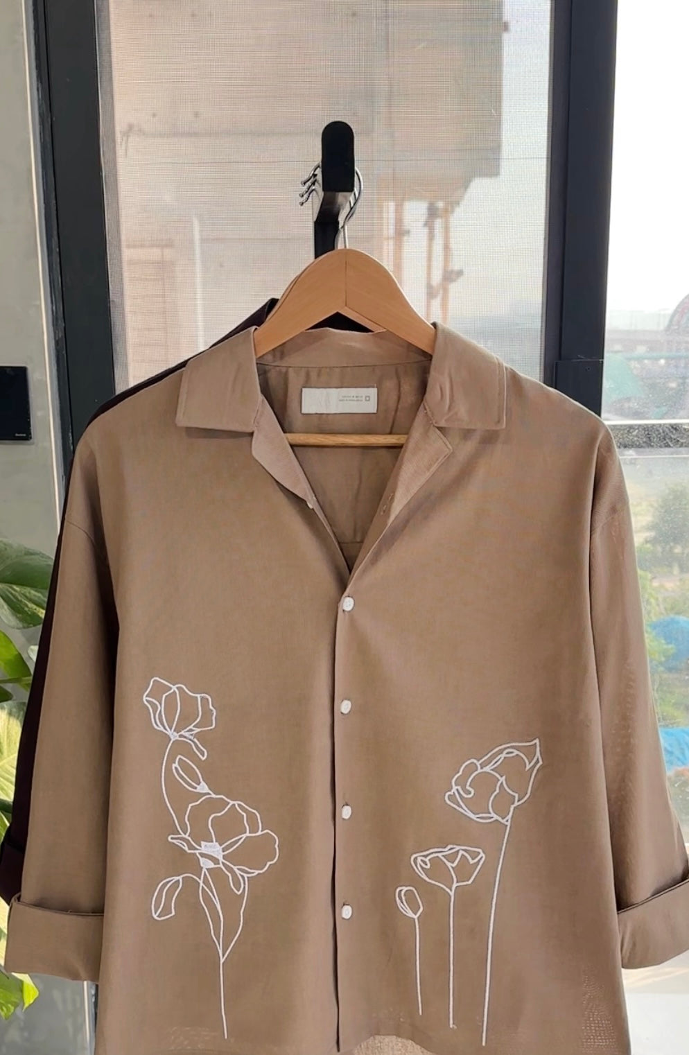 Linen Artistry Shirt-Taupe Beige